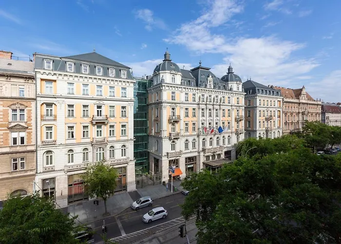 Exclusive & Stylish Central Apartment In The Heart Of Budapest