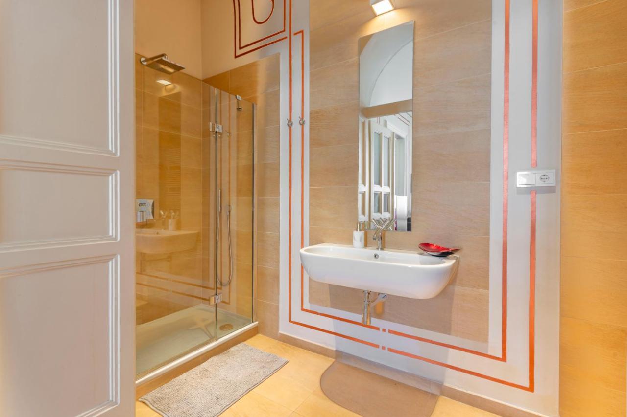 Exclusive & Stylish In The Heart Of דירה *