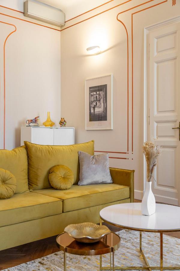 Exclusive & Stylish In The Heart Of Apartmán