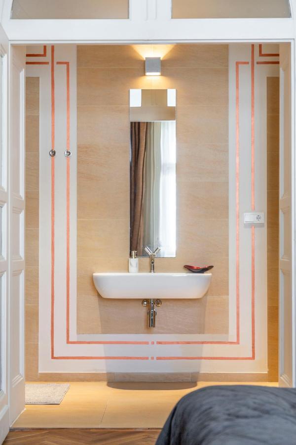Apartmán Exclusive & Stylish In The Heart Of *